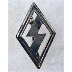 WW2 GERMAN NAZI HITLER YOUTH PIN