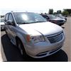 Image 2 : 2011 Chrysler Town and Country