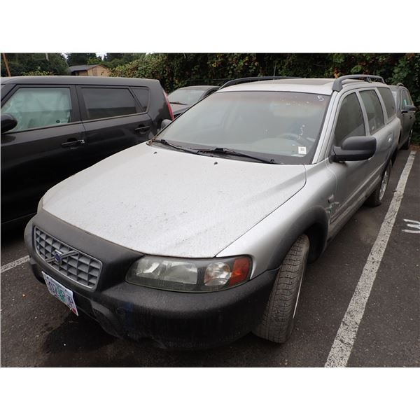 2001 Volvo Cross Country