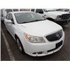 Image 2 : 2013 Buick LaCrosse