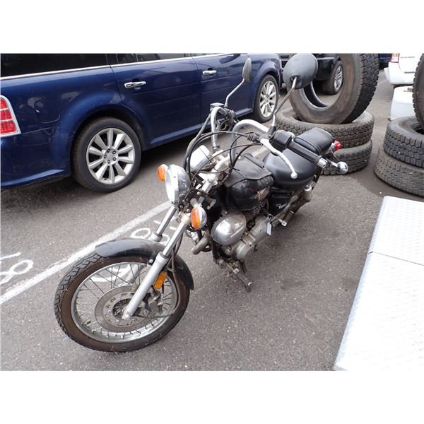 2001 Yamaha Motor Corp. XV250