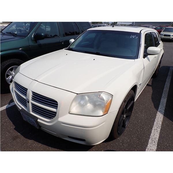 2005 Dodge Magnum