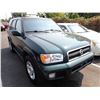 Image 2 : 2002 Nissan Pathfinder