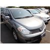 Image 2 : 2011 Nissan Versa