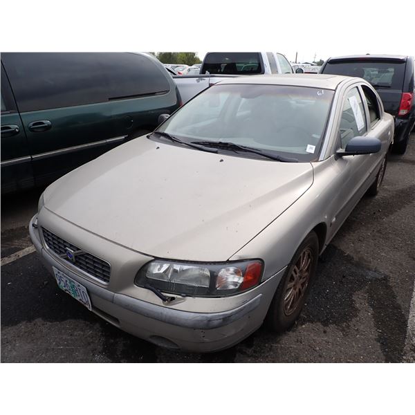 2004 Volvo S60