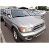 Image 2 : 2001 Nissan Pathfinder