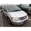 Image 2 : 2004 Chrysler Town and Country