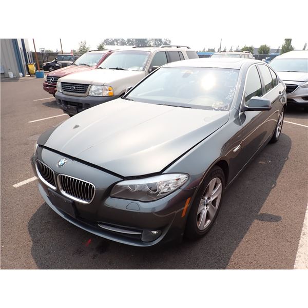2011 BMW 528i