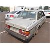 Image 3 : 1987 Volvo 244