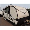Image 2 : 2017 Sonic Travel Trailer