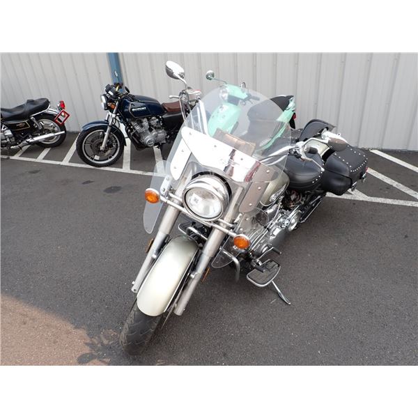2000 Yamaha Motor Corp. Road Star