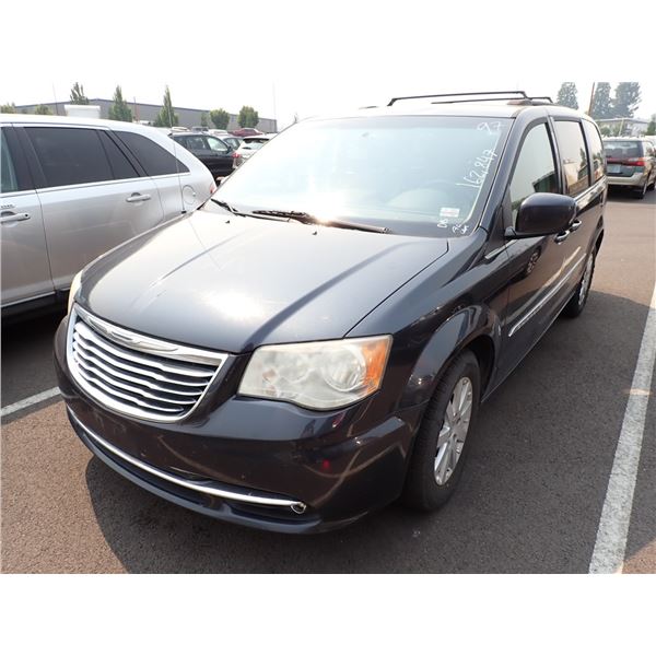 2014 Chrysler Town and Country