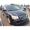 Image 2 : 2014 Chrysler Town and Country