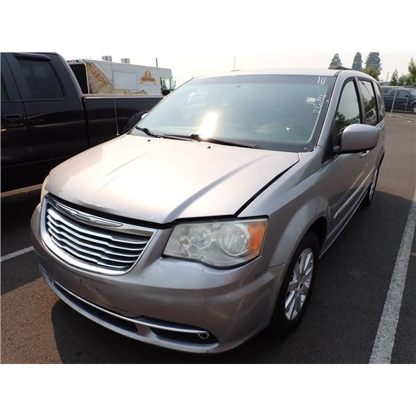 2014 Chrysler Town and Country