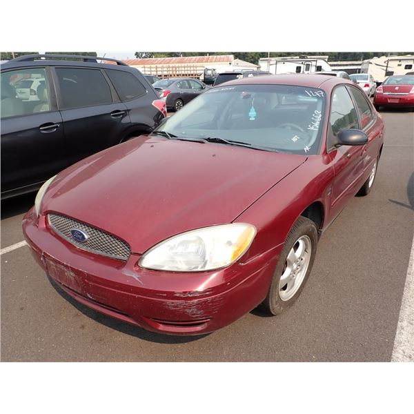 2004 Ford Taurus