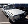 Image 2 : 1987 Volvo 244