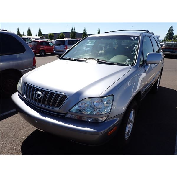 2002 Lexus RX 300