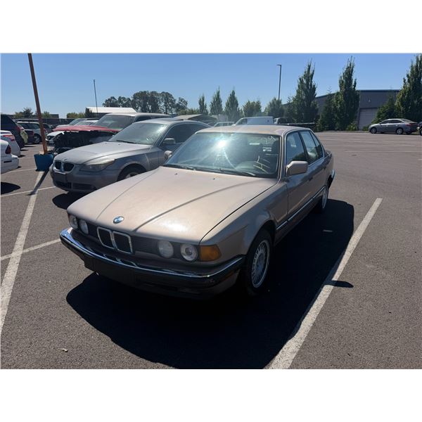 1988 BMW 735i