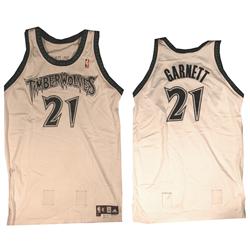 Kevin Garnett Worn Jersey