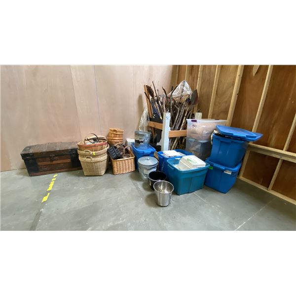 LARGE ASSORTMENT OF MISCELLANEOUS ITEMS - BASKETS, TRUNK, TAKE OUT FOOD CONTAINERS AND