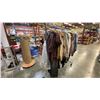Image 3 : MOBILE WARDROBE RACK FILLED WITH ASSORTED CLOTHING