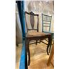 Image 4 : GROUP OF 3 ASSORTED SIDE CHAIRS