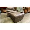 Image 1 : CONTEMPORARY BROWN LEATHER 2 PCS. CHAIR WITH FOOTSTOOL SET
