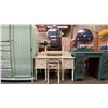 Image 2 : ANTIQUE WHITE VANITY DRESSER WITH STOOL
