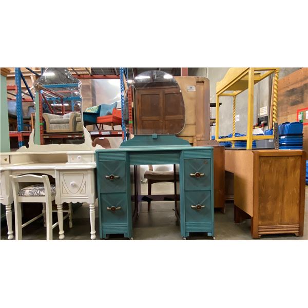 ANTIQUE PAINTED GREEN VANITY DRESSER