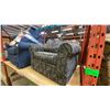 Image 5 : BLUE IKEA CHAIR WITH OTTOMAN AND MULTI-COLOURED LIVING ROOM CHAIR