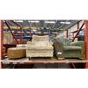 Image 1 : 2 UPHOLSTERED LIVING ROOM CHAIRS AND 2 FOOTSTOOLS