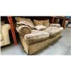 Image 3 : FLORAL FABRIC UPHOLSTERED LIVING ROOM SOFA