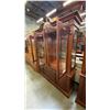 Image 3 : CHERRYWOOD FINISH BUFFET & HUTCH