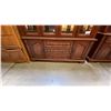 Image 6 : CHERRYWOOD FINISH BUFFET & HUTCH