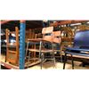 Image 5 : GROUP OF ASSORTED SIDE CHAIRS