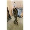 Image 4 : VINTAGE BRASS FIREPLACE SCREEN