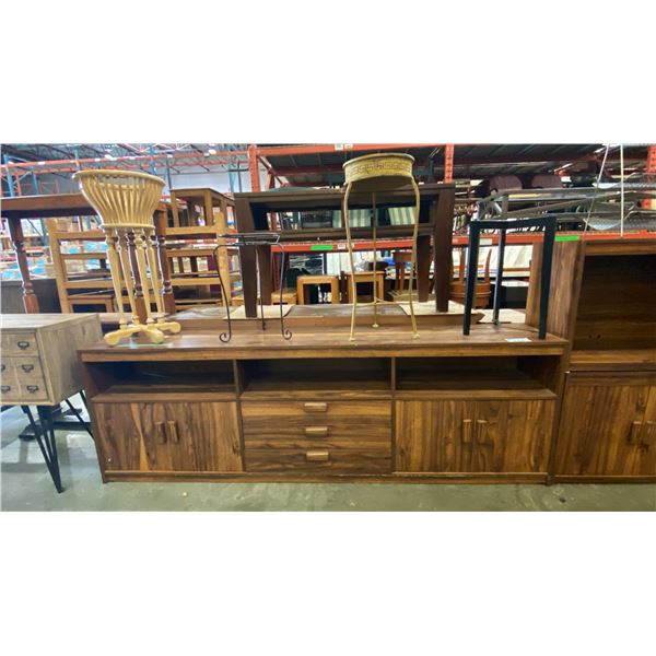 ENTERTAINMENT CENTER CABINET AND 4 ASSORTED STANDS