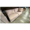 Image 3 : 3 PCS. CONTEMPORARY BEIGE FABRIC UPHOLSTERED SECTIONAL SOFA