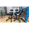 Image 1 : GROUP OF 4 ADJUSTABLE HEIGHT BLACK PADDED STOOLS