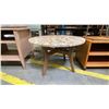 Image 2 : CONTEMPORARY MARBLE TOP ROUND COFFEE TABLE, 2 WOOD & BRASS DRINK TABLES AND MOBILE