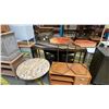 Image 5 : CONTEMPORARY MARBLE TOP ROUND COFFEE TABLE, 2 WOOD & BRASS DRINK TABLES AND MOBILE