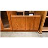 Image 2 : OAK GLASS FRONT ENTERTAINMENT STAND ON WHEELS