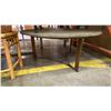 Image 5 : GROUP OF 4 ASSORTED ROUND COFFEE TABLES AND 2 SMALL DRINK/PLANT STANDS