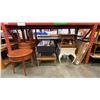 Image 1 : GROUP OF 10 ASSORTED VINTAGE & MODERN COFFEE AND END TABLES