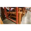 Image 3 : GROUP OF 7 ASSORTED OAK COFFEE AND END TABLES