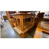 Image 4 : GROUP OF 7 ASSORTED OAK COFFEE AND END TABLES