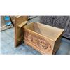 Image 3 : CARVED FRONT SOLID OAK LIDDED TRUNK WITH DOVE-TAILED CONSTRUCTION