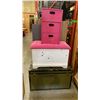 Image 4 : GROUP OF 4 ASSORTED TRUNKS AND SMALL PINK 3 DRAWER STORAGE BOX