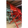 Image 2 : SET OF 4 STYLEWELL FOLDING METAL CHAIRS - RED WITH 1 PAINTED GREEN