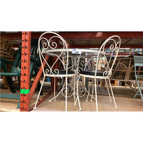VINTAGE 5 PCS. WHITE METAL PATIO SET - GLASS TOP TABLE WITH 4 CHAIRS